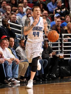 快船轮换策略成功限制对手得分