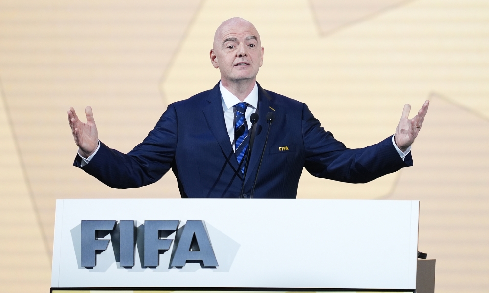 赫内斯：和伯利交流时他随口就能提到半个亿；相信于帕会续约