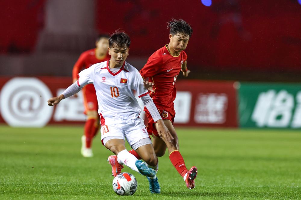 特朗普：我踢球的水平与C罗梅西差不太多，速度可能更快一点